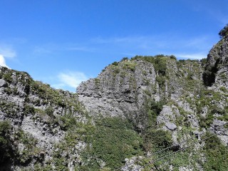 瀬戸内の美しい景観とアートの島々が魅力の地です